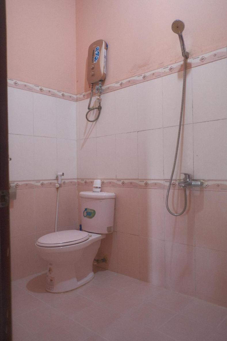Tron Homestay Kon Von Kla Zewnętrze zdjęcie